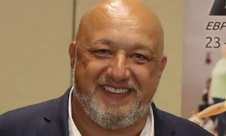 Кралев: Възмутен съм от отношението на организаторите на мача между Пулев и Джошуа - Tribune.bg