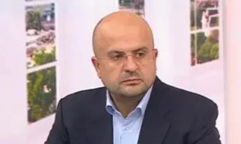 Почина политикът от ДПС Камен Костадинов - Tribune.bg