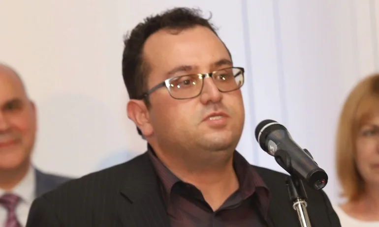 Христиан Митев: В Конституцията може да се запише, че няма давност за определени приватизационни сделки - Tribune.bg