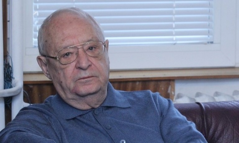 Почина дългогодишният директор на Музикалния театър - Tribune.bg