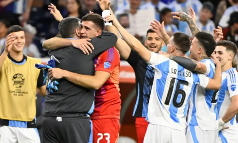 Аржентина се класира за полуфинала на Копа Америка след дузпи срещу Еквадор     