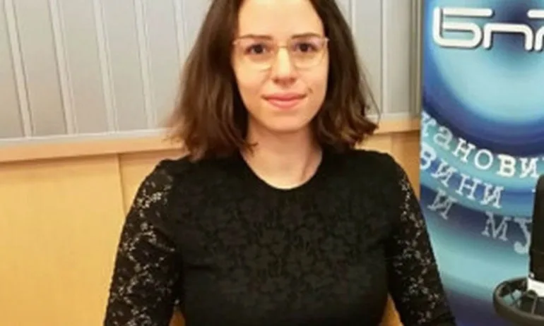 Ружа Райчева от ИТН без маска в градския транспорт - Tribune.bg