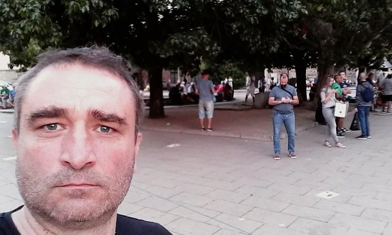 Добри Божилов с право на отговор на Стъки - Tribune.bg