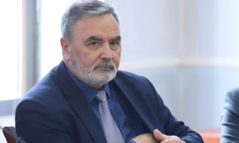 Опасна тенденция обяви Ангел Кунчев: COVID пандемията доведе до бум на употребата на антибиотици - Tribune.bg