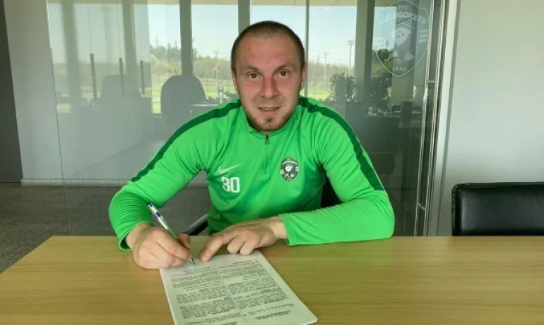 Моци преподписа с Лудогорец - Tribune.bg