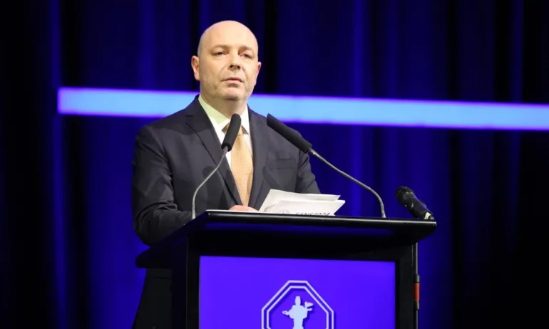 Проф. Габровски: Липсата на кадри и емиграцията тласкат възрастните в социална пропаст - Tribune.bg