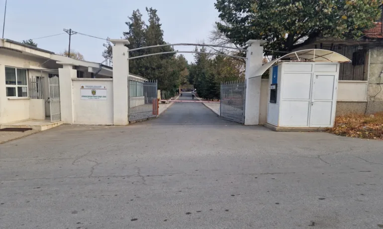 Ден на траур в Елхово заради загиналия граничар - Tribune.bg