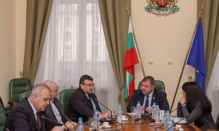 Каракачанов: Ситуацията в Габрово е овладяна, полицията си свърши работата - Tribune.bg