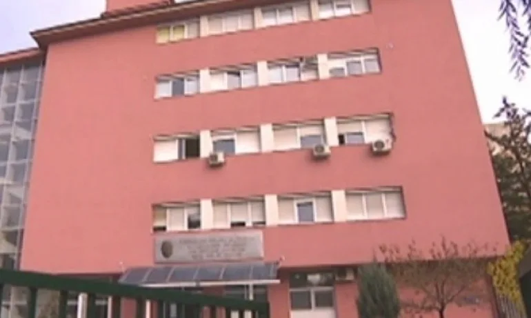 Състоянието на 3-годишното дете се влошило критично 4 часа след приемането му в болница - Tribune.bg