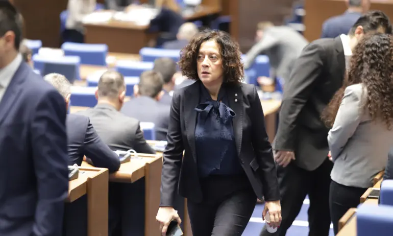 Цонева, ПП-ДБ: Меморандумът целеше осветляване на процесите, а предизвика взрив и тътен - Tribune.bg