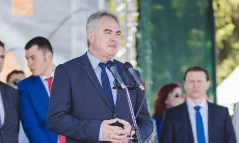 Шокиращи корупционни схеми разтърсиха Плевен - Tribune.bg