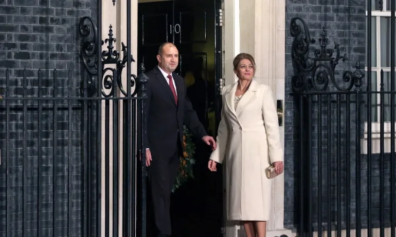 Десислава Радева се яви пред кралицата като Снежанка - Tribune.bg