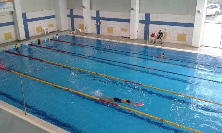 ЧИТАТЕЛСКИ СИГНАЛ: 300 деца от Плевен ходят до Козлодуй, за да плуват - Tribune.bg