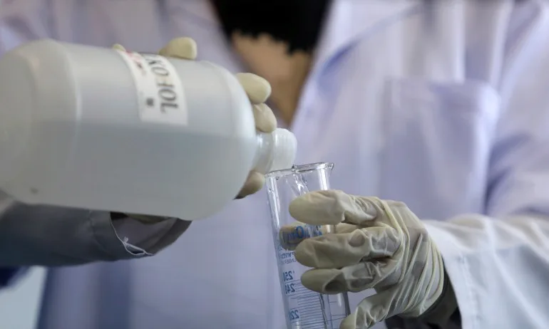 30 загинаха в Истанбул след употреба на чист спирт - Tribune.bg