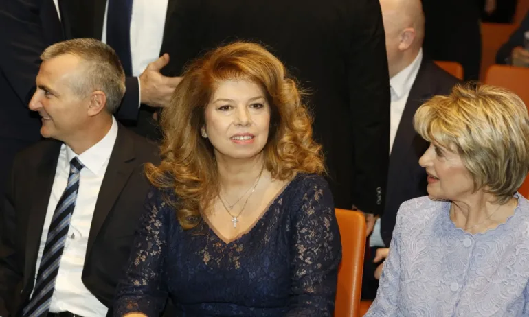 Йотова: Хората ще решат дали мога да остана президент, след като оценят моята работа - Tribune.bg