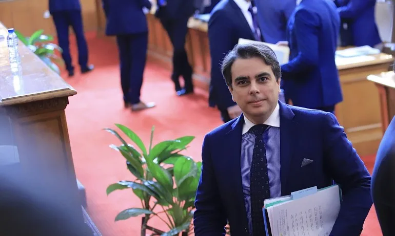 Асен Василев: Думата крадец е много силна, Тошко Йорданов трябва да се извини - Tribune.bg