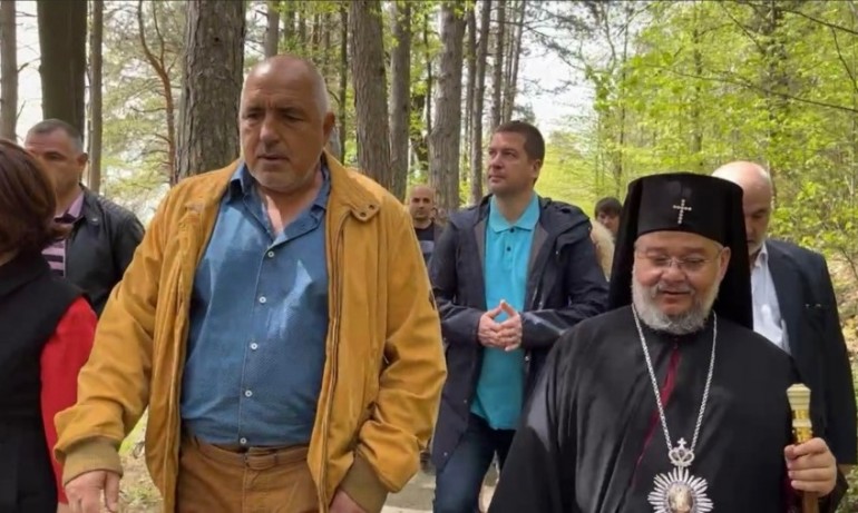 Борисов: България изнася в пъти повече оръжие от февруари, БСП мълчи (ВИДЕО) - Tribune.bg