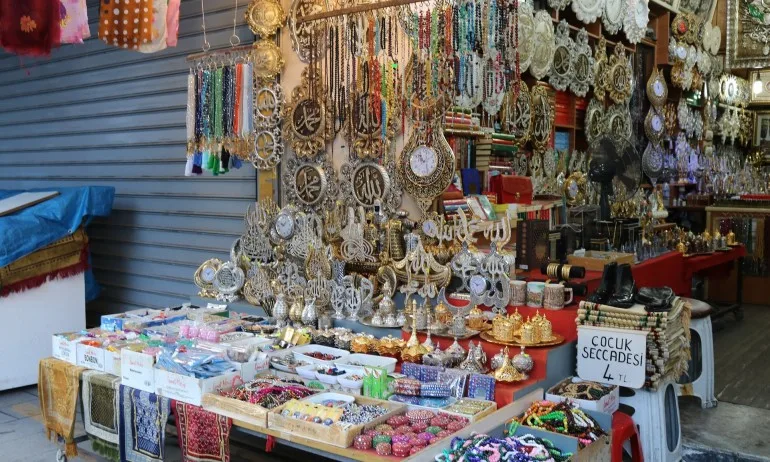 Магазините в Одрин ще работят до 3 часа през нощта - Tribune.bg