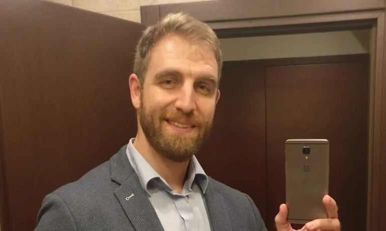 Радков за ваксинирането: Най-големият страх на българина – да не настинем и да не се минем - Tribune.bg