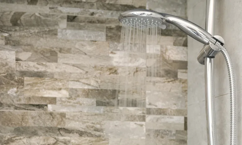 След козметичките: НАП ще държи под око и майсторите - Tribune.bg