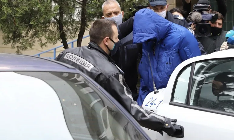 Шофьорът, предизвикал катастрофата с Милен Цветков, е отведен в СДВР - Tribune.bg