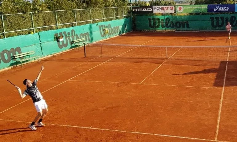 Александър Лазаров се класира на полуфинал на турнира за мъже от ITF в Бургас - Tribune.bg
