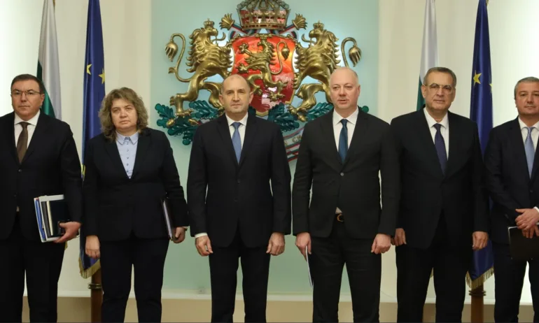 Започна КСНС за употребата на вейпове и дрога сред подрастващите - Tribune.bg