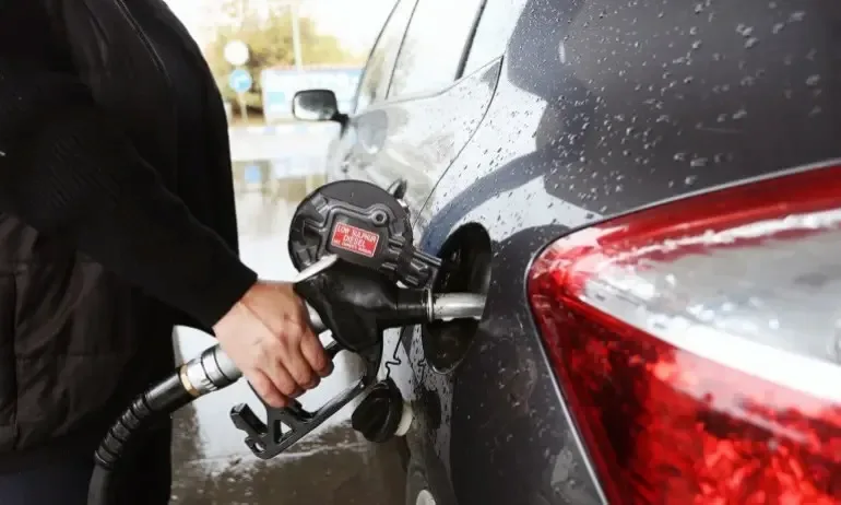 При проверка на бензиностанции: НАП откри измами с отстъпката за горива - Tribune.bg
