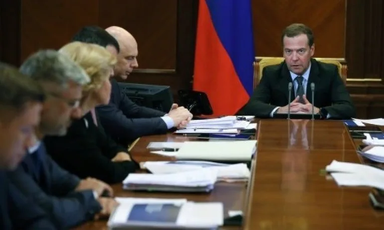 Медведев: Нови санкции от САЩ означава икономическа война - Tribune.bg