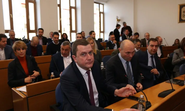 Кметът на Перник: Нивото на водата в яз. Студена не намалява - Tribune.bg