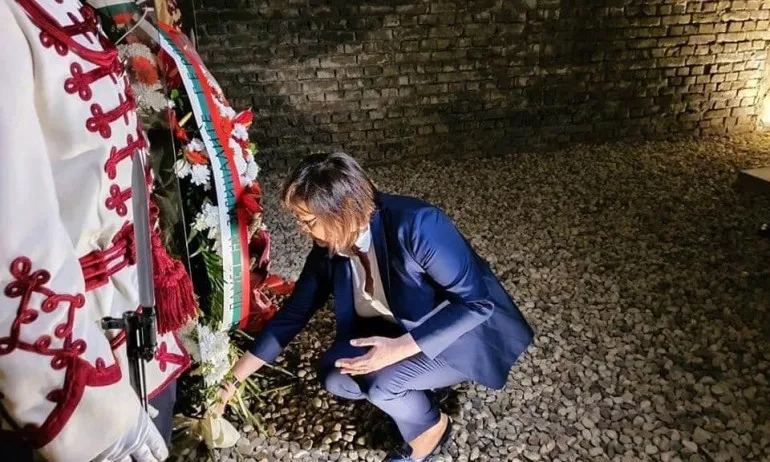 Корнелия Нинова: Нашето време днес има нужда от Вапцаровци - Tribune.bg