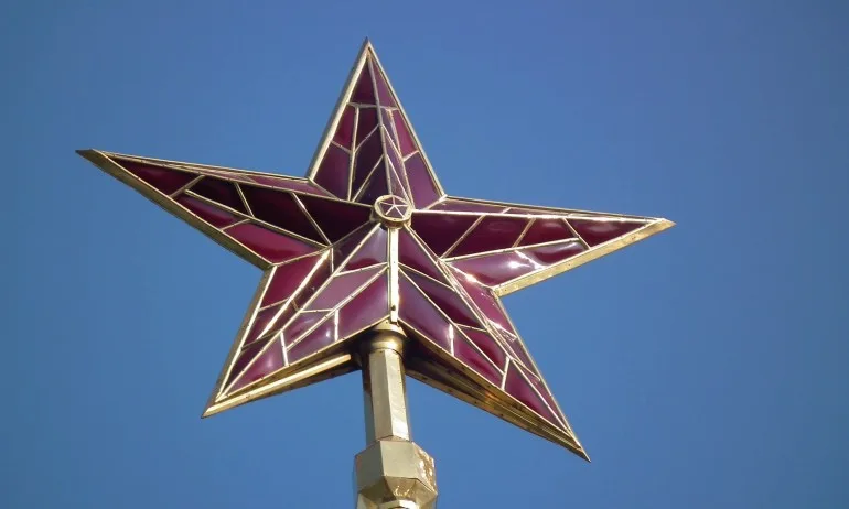 Хора, тези са опасни. Такива, с московски искри в очите и с мухлясал патос в гласа - Tribune.bg