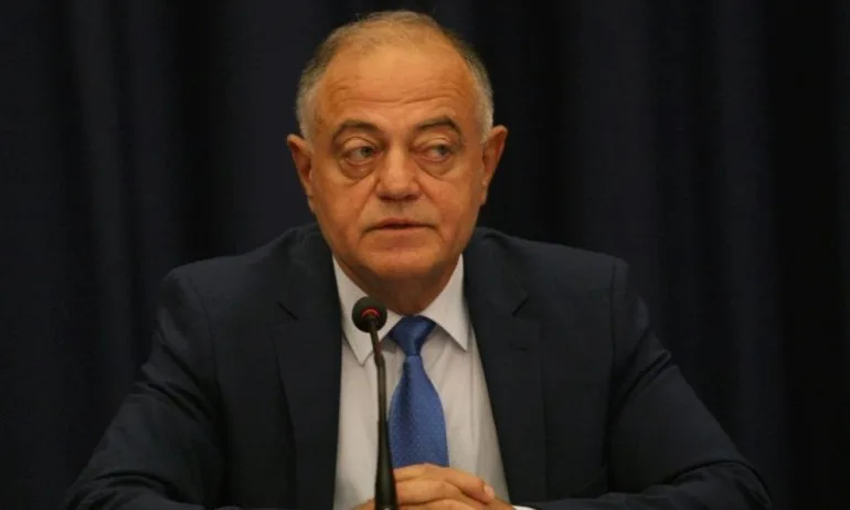 Атанас Атанасов: От няколко месеца сме президентска република - Tribune.bg