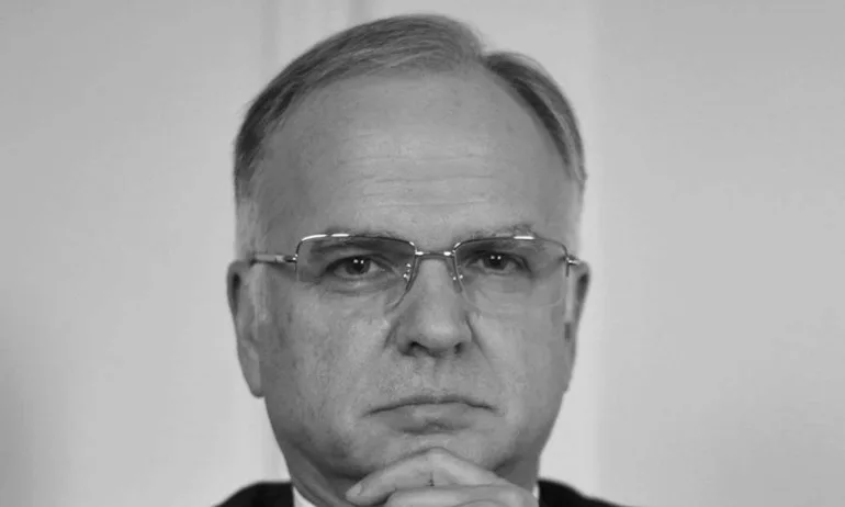 Боян Чуков: Цветанов и Нинова са в комбина срещу Борисов - Tribune.bg