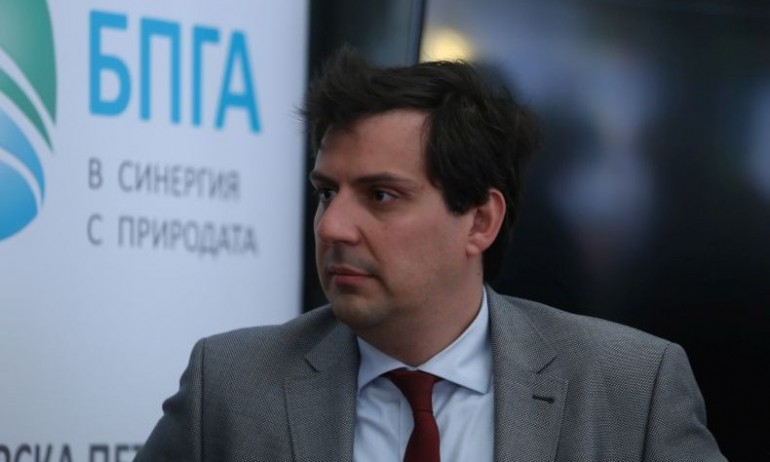 Експерт: Не се очаква понижаване цените на горивата - Tribune.bg