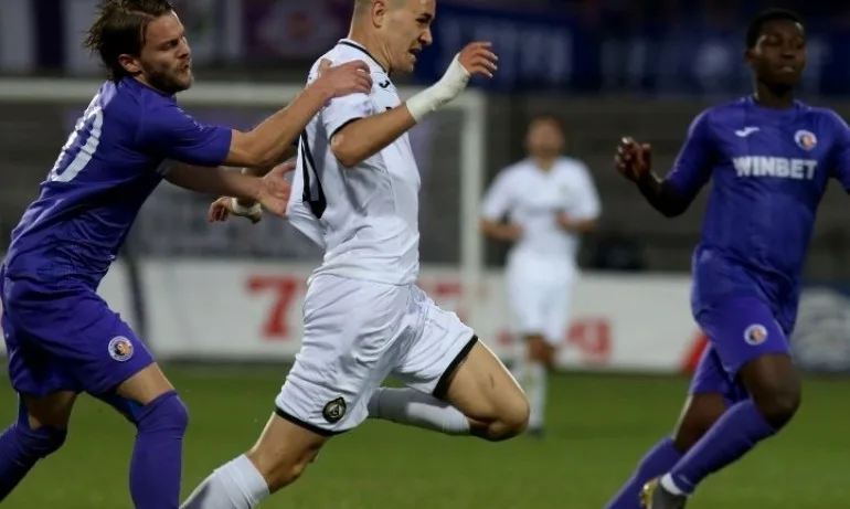 Етър развали празника на Славия - Tribune.bg