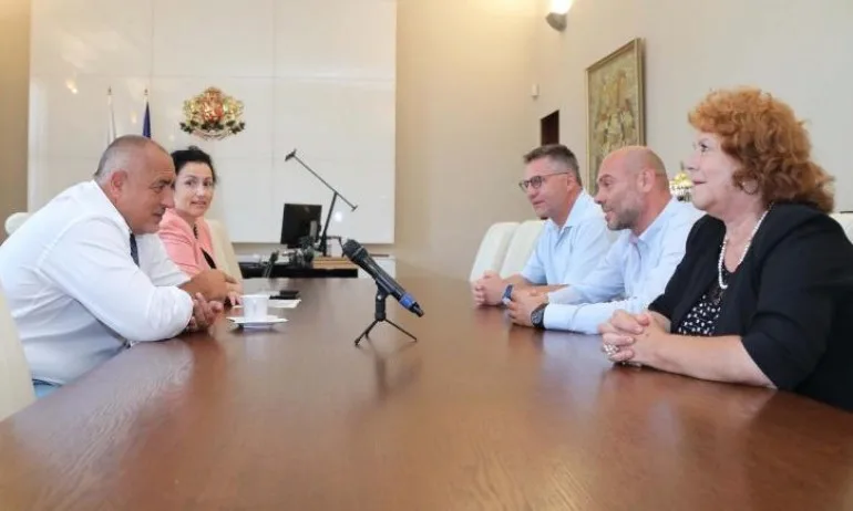 82,5 млн. лв. подкрепа за сектор Животновъдство сред среща при премиера Бойко Борисов - Tribune.bg