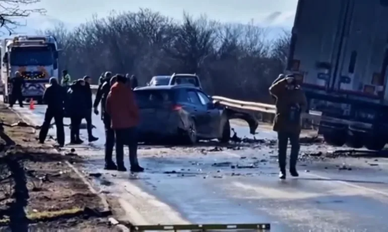 Причината за тежката катастрофа край Телиш най-вероятно е черен лед и несъобразена скорост - Tribune.bg