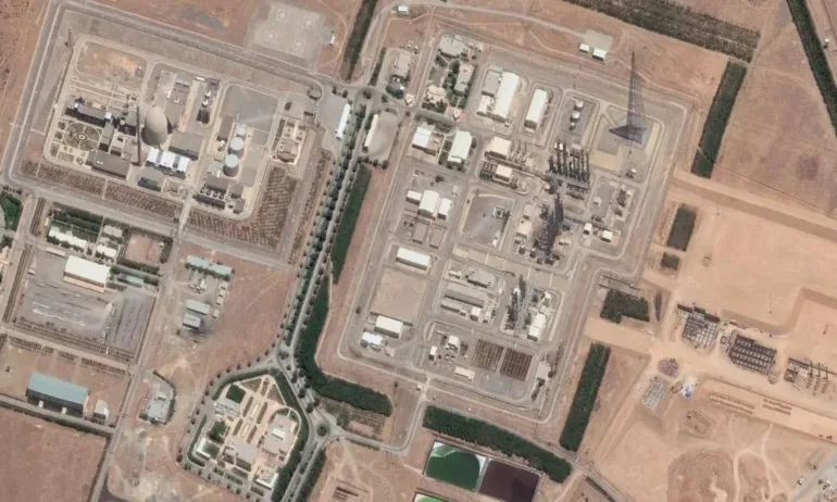 Снаряд падна в близост до иранската атомна централа в Бушехр - Tribune.bg