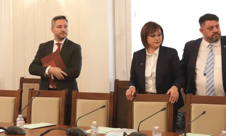 Нинова обвини служител на Областната управа, че умишлено е ранил Свиленски. Според нея бият депутати - Tribune.bg