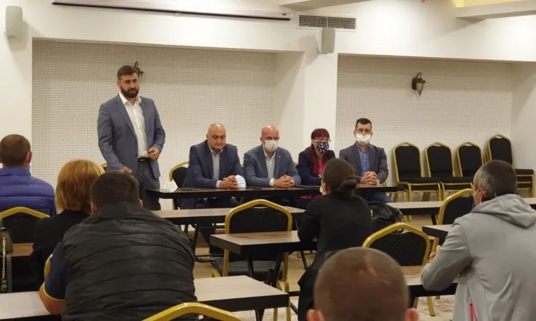 Паунов в Банско: Структурата е в отлична кондиция, напусналите ГЕРБ гонят лични икономически интереси - Tribune.bg