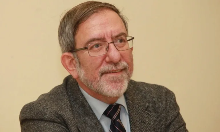 Филип Димитров: Омразата сее смърт, атакуващите КС мислят за келепир - Tribune.bg