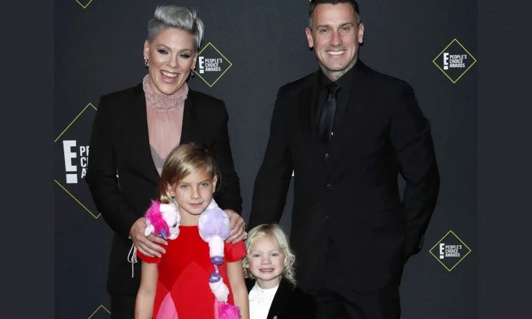 Певицата Пинк и 3-годишният ѝ син са с коронавирус - Tribune.bg