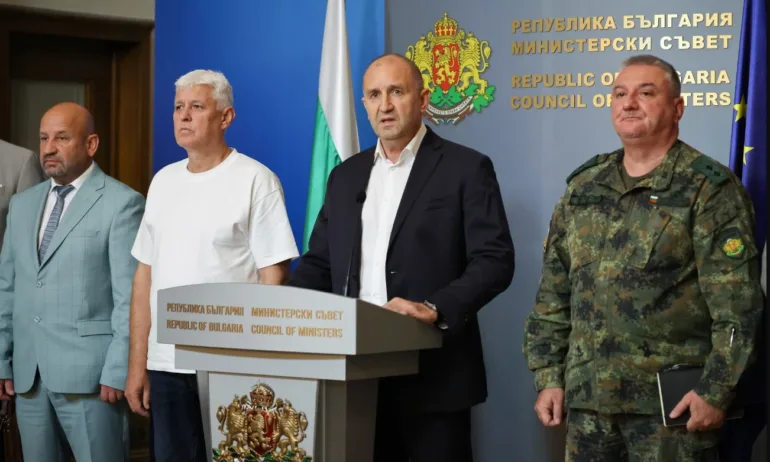 Румен Радев: Дрон навлезе в българското въздушно пространство и се взриви край границата с Румъния