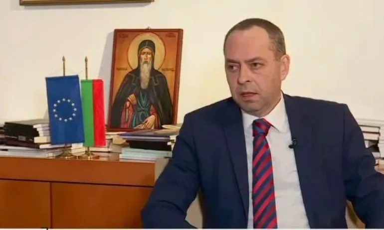 Българският посланик в РСМ: Има голяма ескалация на радикалното говорене – основно в социалните медии - Tribune.bg