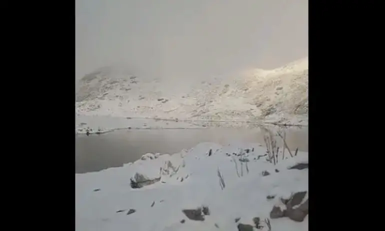 Октомврийски сняг покри много места в страната (ВИДЕА) - Tribune.bg