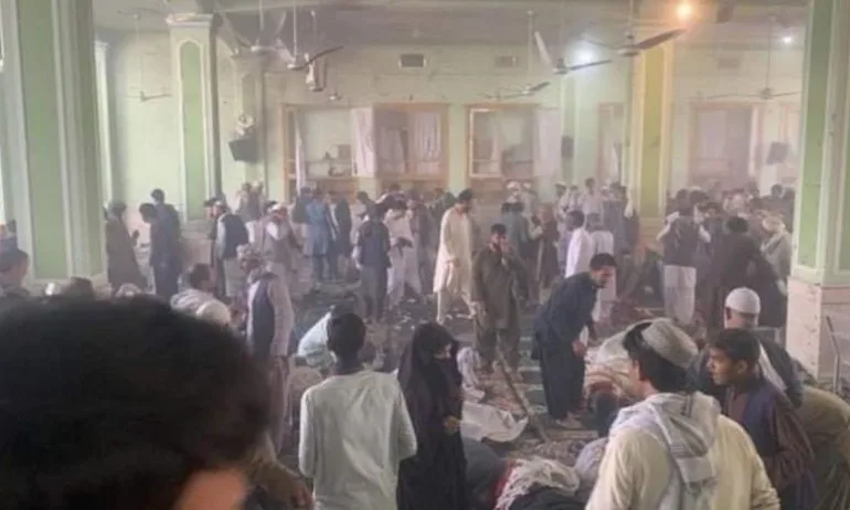 Атентат в джамия в Афганистан, има ранени и убити - Tribune.bg