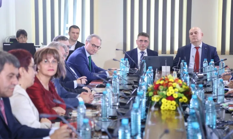 Гешев: Ако се откажа при тази атака, ще е страх и предателство към колегите ми - Tribune.bg