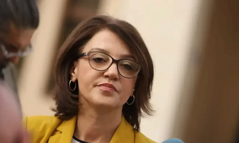 Валентина Маджарова: В СГП отиват няколко разследвания и преписки, свързани с министри - Tribune.bg