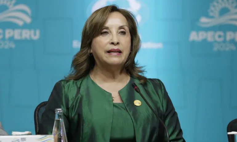 Перу: Напрежение заради ринопластика. Поискаха оставката на президента – не информирала парламента - Tribune.bg